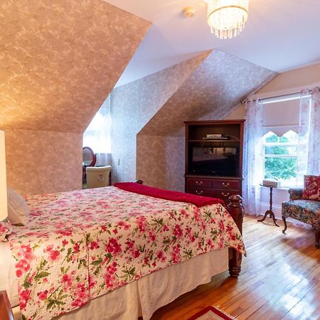 The Dawson House Bed & Breakfast Charlottetown Exterior foto